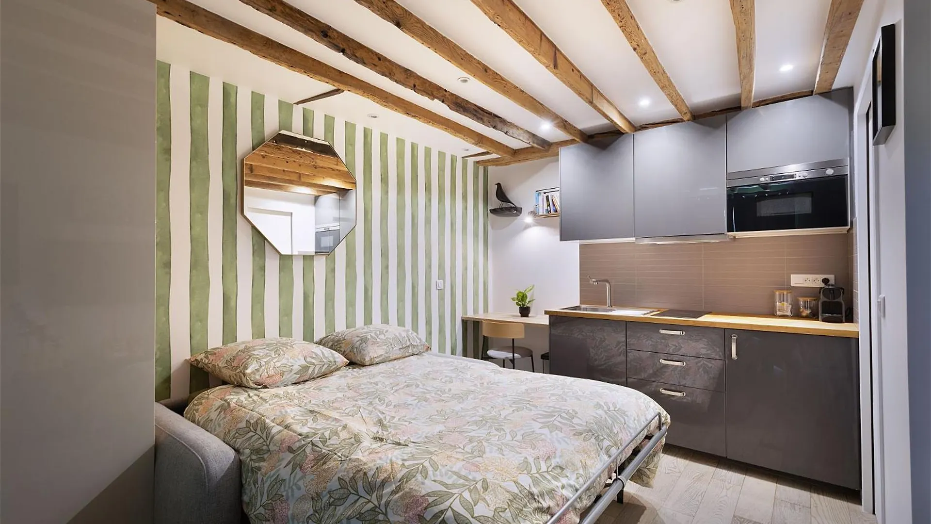 Apartment Charmant Studio Tout Confort *